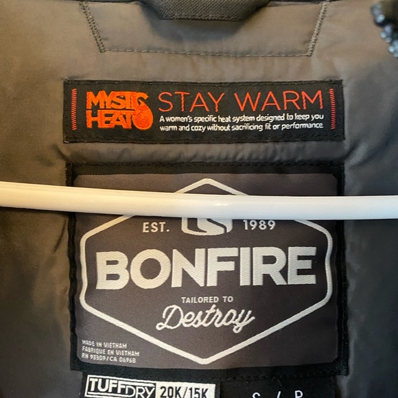 Bonfire women’s ski / snowboarder jacket size small in black - Picture 2 of 8